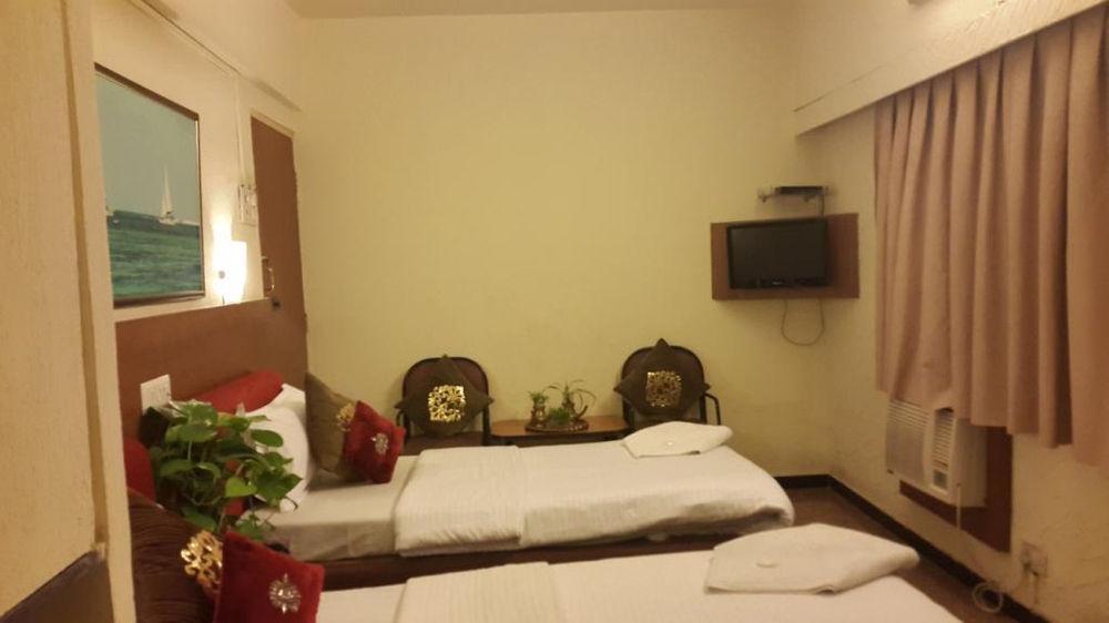 Hotel Samraj Mumbai  Buitenkant foto
