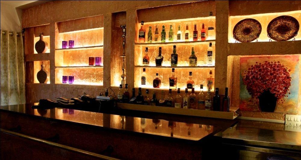 Hotel Samraj Mumbai  Buitenkant foto