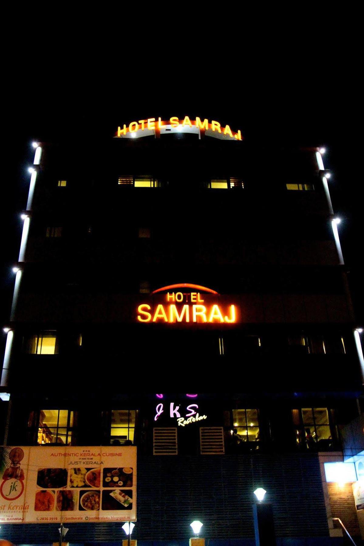 Hotel Samraj Mumbai  Buitenkant foto