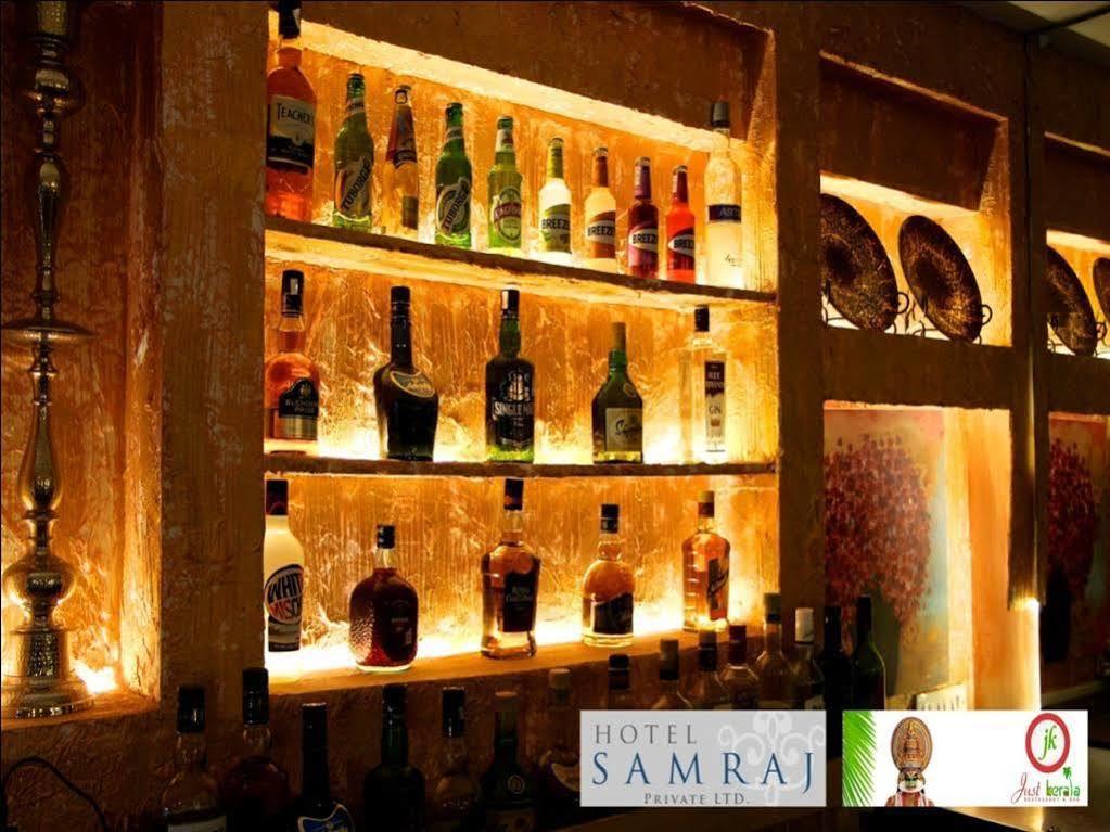 Hotel Samraj Mumbai  Buitenkant foto