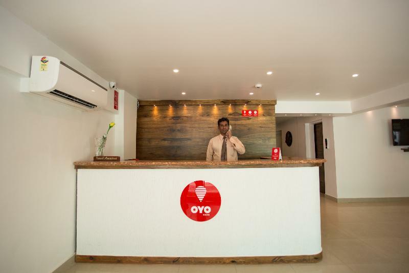 Hotel Samraj Mumbai  Buitenkant foto