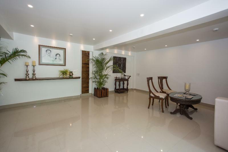 Hotel Samraj Mumbai  Buitenkant foto